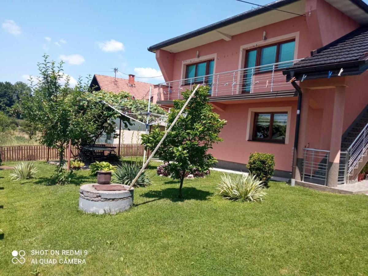 Guest House Ahmo Halilcevic Dubrave Gornje Exterior foto